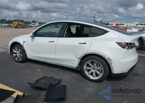 2021 Tesla Model Y Long Range Dual Motor All-Wheel Drive из США, поврежденный, VIN 5YJYGDEE3MF079911